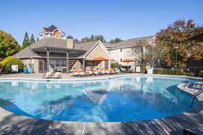 Villa Rica apartment for rent - Sparkling Pool at Henley at Mirror Lake, Villa Rica
