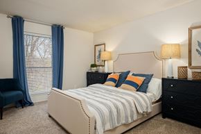 Shawnee apartment for rent - Gorgeous Bedroom at Hampton Woods, Shawnee