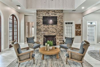 Fireplace lounge