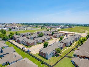 Oklahoma City apartment for rent - A large housing complex with a mix of detached and semi-detached houses.