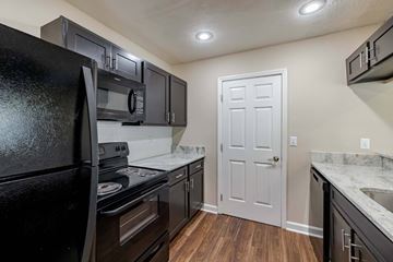 Columbus townhouse for rent - The Bradford at Easton Apartment Homes