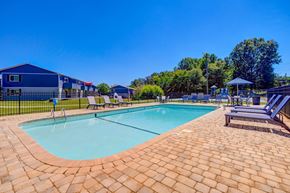 Salisbury apartment for rent - our apartments have a resort style swimming pool