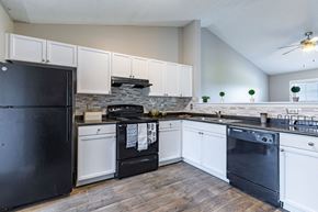 Concord apartment for rent - Kitchen