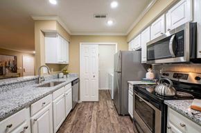 Westerville townhouse for rent - Kitchen