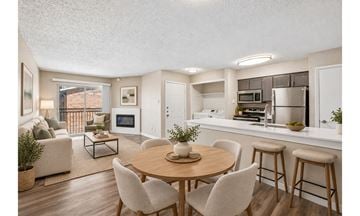 Irving townhouse for rent - Rochelle Plaza