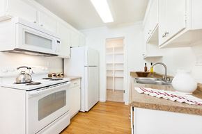 San Jose apartment for rent - Well Equipped Kitchen at The Monterey, San Jose, 95117