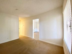 San Jose apartment for rent - Carpeted Living Area at Valley West, California
