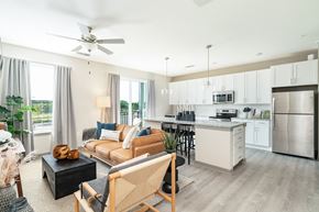 Alcoa apartment for rent - A modern kitchen with a dining table and chairs.