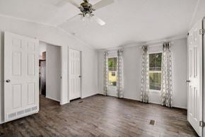 San Antonio apartment for rent - Living Room With Plenty Of Natural Lights at Country Oaks, San Antonio, TX, Texas, 78253