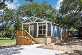 Austin apartment for rent - Apartment Patio at Woodview Apartments, Texas, 78704