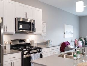 Grand Rapids apartment for rent - Kitchen Appliances at Westown at Wilson, Michigan, 49534