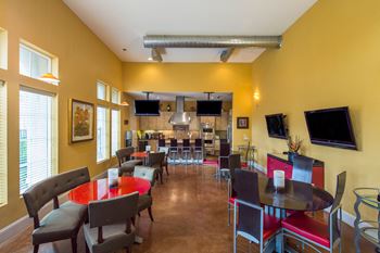 Clubhouse dining
