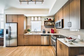 Broomfield apartment for rent - Gourmet Kitchen at 8000 Uptown Apartments, Broomfield