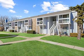 Norman apartment for rent - Exterior View at Diamond Creek Apartments, Norman, OK, 73072