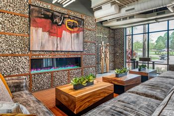 Fireplace lounge