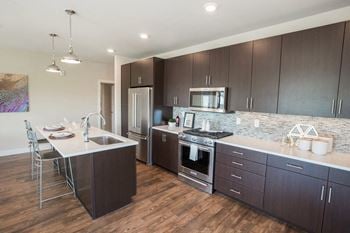 Gourmet kitchen