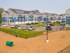 Grand Rapids apartment for rent - Bark Park at Westown at Wilson, Grand Rapids, 49534