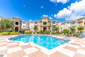 Kissimmee apartment for rent - Resort Style Pool