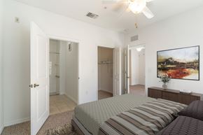 St. Petersburg apartment for rent - Bedroom