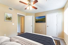 Winter Garden apartment for rent - Bedroom