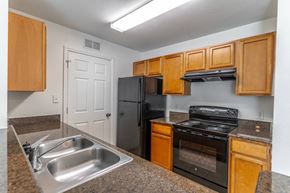 Palm Bay apartment for rent - Kitchen with Granite Countertops