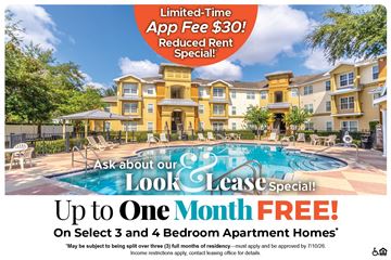 Oviedo apartment for rent - A large, luxurious apartment complex with a pool advertises a free lease special.
