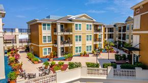 Maitland apartment for rent - an aerial view of an apartment complex
