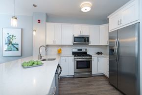 Fall River apartment for rent - Equipped Kitchen at Four Winds Apartments, Fall River, MA, 02720