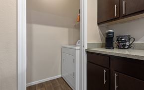 Phoenix apartment for rent - Mountainside Cleaning Full Size Washers and Dryers in Each Unit