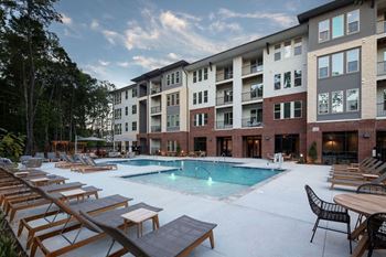 Resort -style pool
