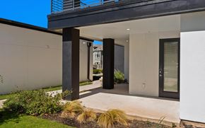 Austin apartment for rent - Ground-Level Outdoor Patio Space with Walkway Access at Rhythm Apartments