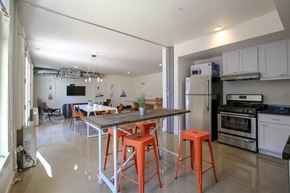 Emeryville apartment for rent - Community Room kitchen view