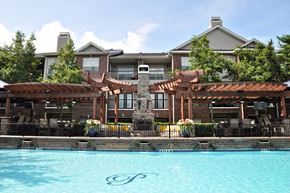 Houston apartment for rent - Pool View at The Grand on Memorial, Houston, Texas