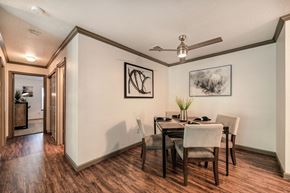 Sacramento apartment for rent - Belmont Dining Room