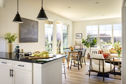 Floor plan for 2 beds, 2 baths, 1277 sqft