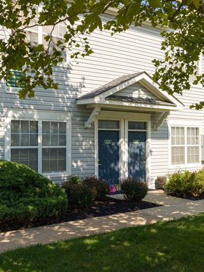 Jackson apartment for rent - the front of a house with a blue door