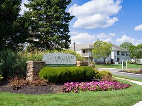 Toms River apartment for rent - the villages sign at the villas at belvedere apartments