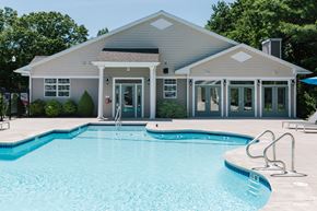 Mansfield apartment for rent - A pool in front of a house.