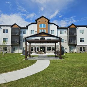 Alexandria apartment for rent - A large building with a gazebo in front of it.