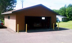Onamia apartment for rent - Garage