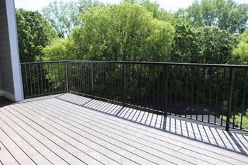 Roof top deck