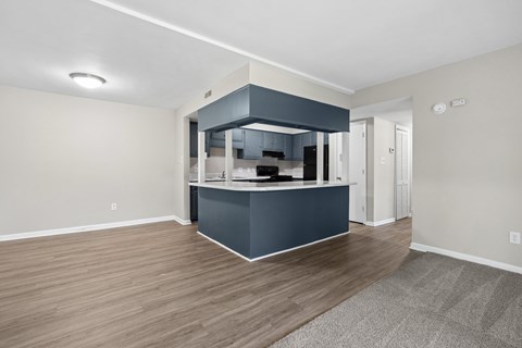 Floor plan for 1 bed, 1 bath, 664 sqft