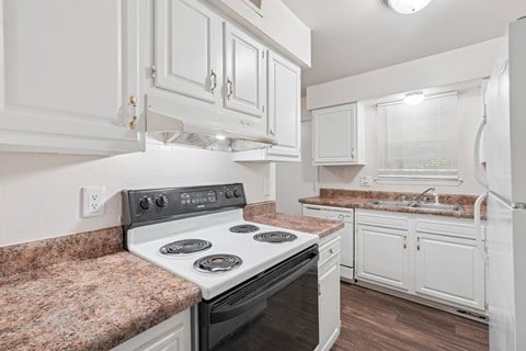 Floor plan for 1 bed, 1 bath, 767 sqft