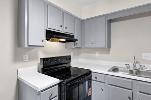 Floor plan for 1 bed, 1 bath, 750 sqft