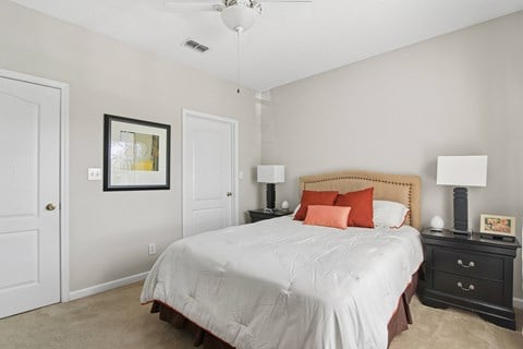 Floor plan for 1 bed, 1.5 baths, 840 sqft