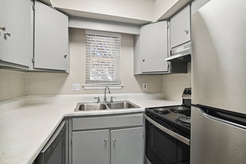 Floor plan for 1 bed, 1 bath, 700 sqft