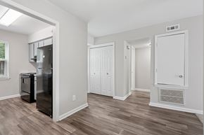Charlotte apartment for rent - Kitchen Area at The Highlands Apartments, Charlotte, 28217