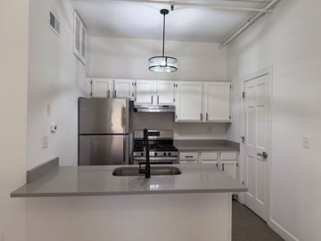 Richmond apartment for rent - Davenport at The Watkins