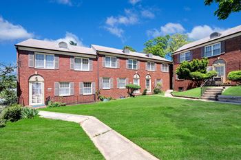 Apartments & townhomes available