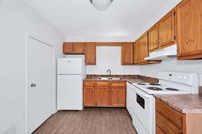 Martinsburg apartment for rent - Woodside Kitchen